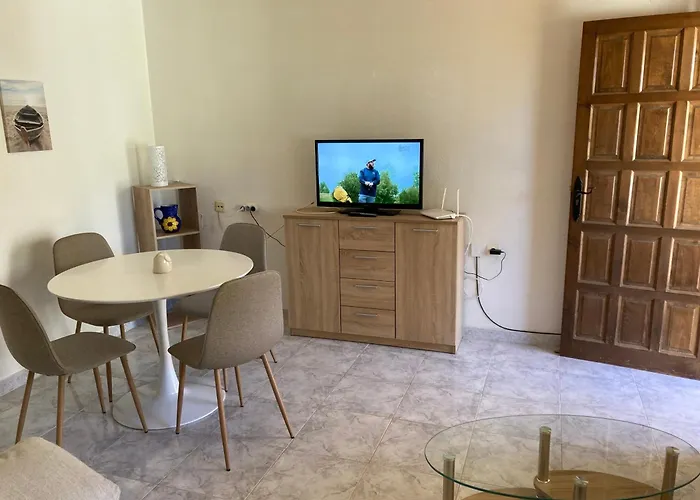 Martin Secure Complex Two Bed With Access To Six Pools