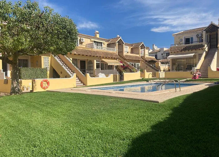 Martin Secure Complex Two Bed With Access To Six Pools Appartamento