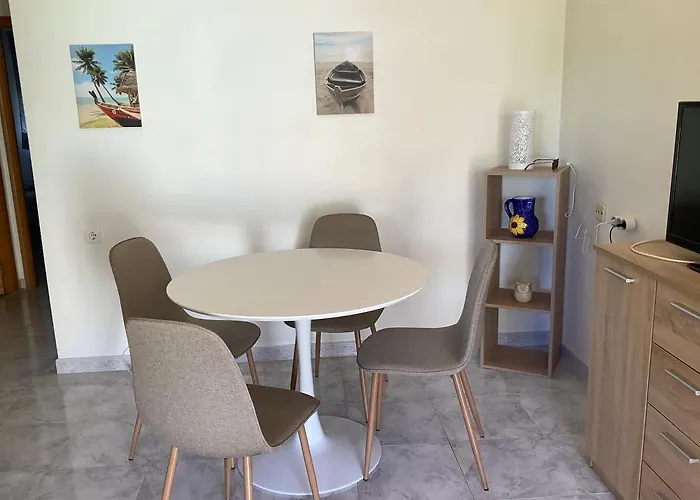 Martin Secure Complex Two Bed With Access To Six Pools