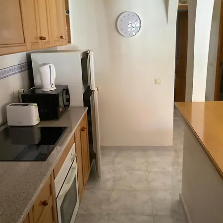 Martin Secure Complex Two Bed With Access To Six Pools דירה *