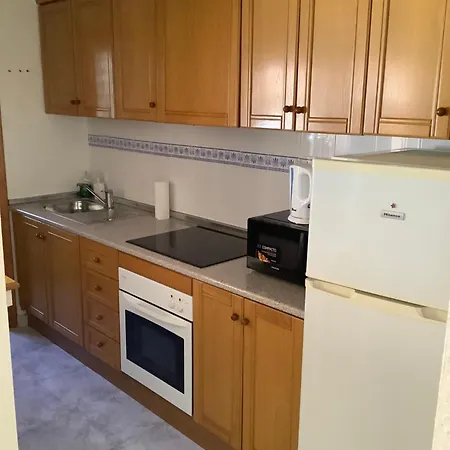 Martin Secure Complex Two Bed With Access To Six Pools *